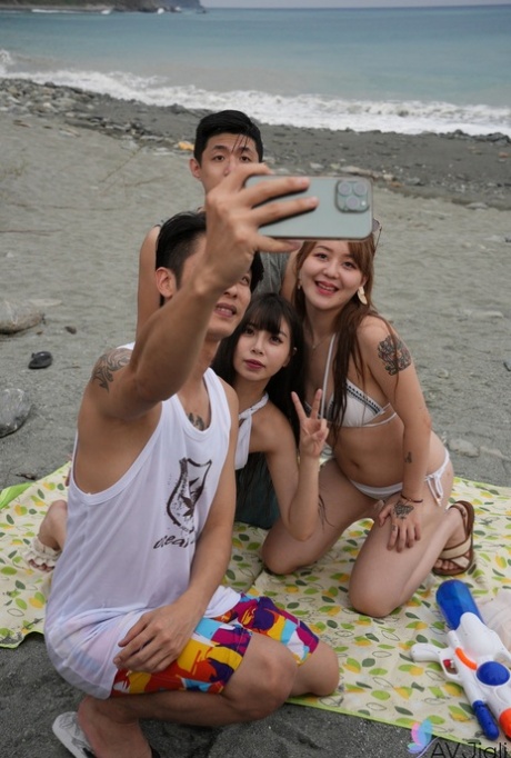asian bikini free sexy galleries