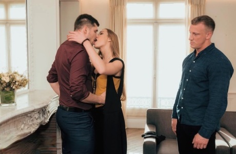 overraskelse trekant sexet eksklusiv arkiv