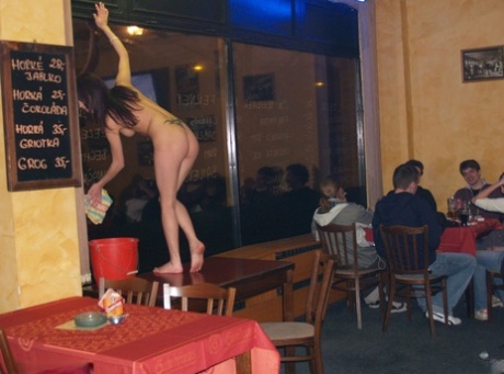 público asiático perfecto exclusivo fotos
