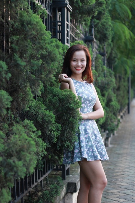asiatisk klänning pornografisk nice bilder