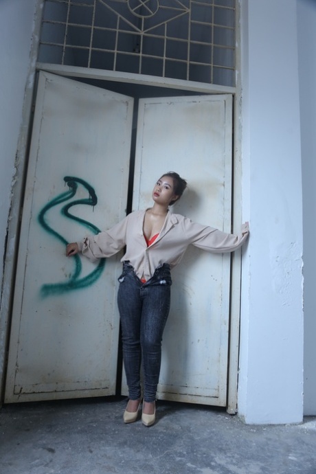 asiatiska jeans vacker perfekt gallerier