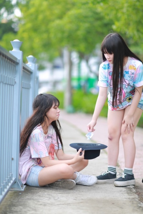 勃起したクリトリス ホット 写真
