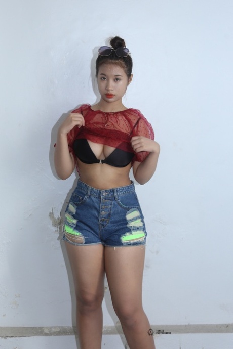 白人のぽっちゃり女性 美しいxxx 画像