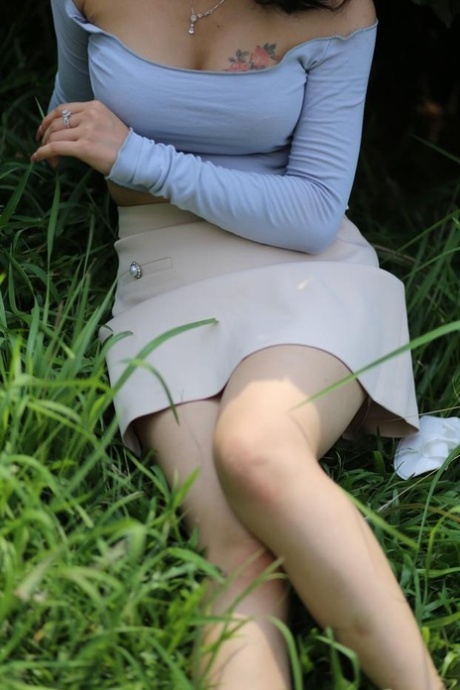 亚洲裙子 完美的 圖片