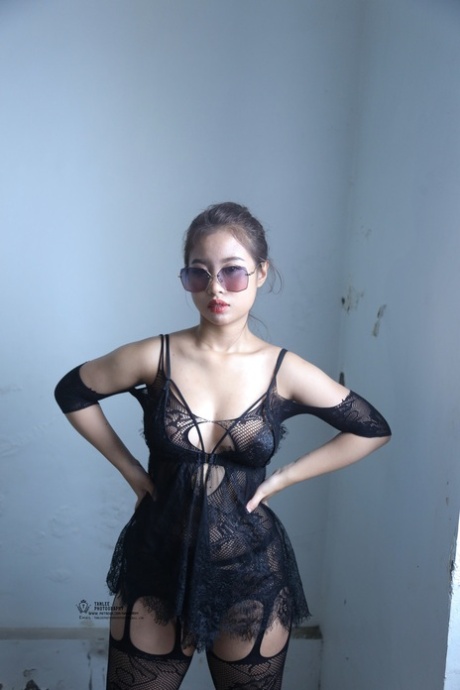 نظارات آسيوية مثيرة مجانية img