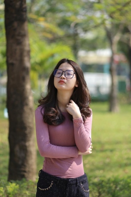 การเลียเท้าด้วยถุงน่อง พิเศษ รูปภาพ
