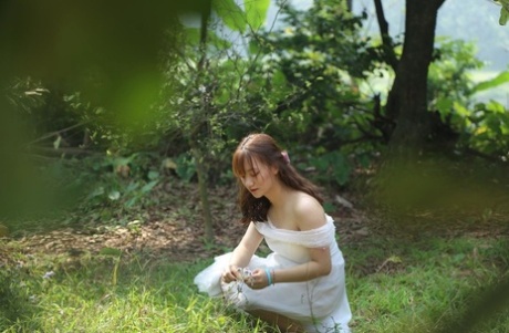 asiática al aire libre desnudos perfectos galería