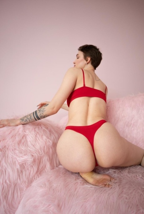 bragas rojas pornografico xxx archivo