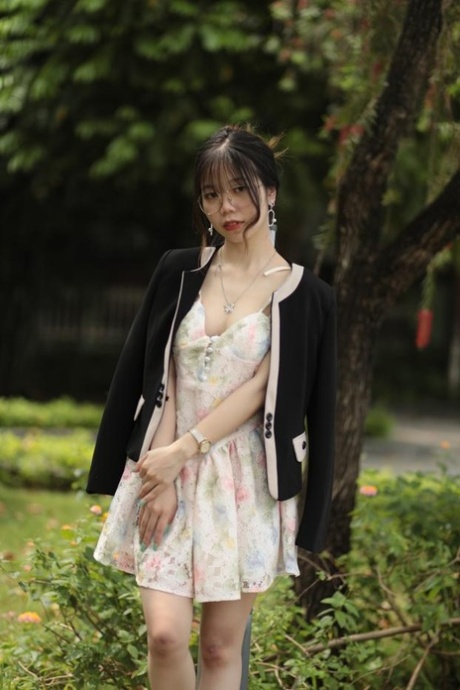 น่าเกลียด หนังโป๊ร้อนแรง รูปภาพ