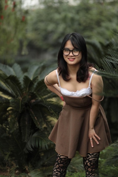 brunettebriller smukt varmt img