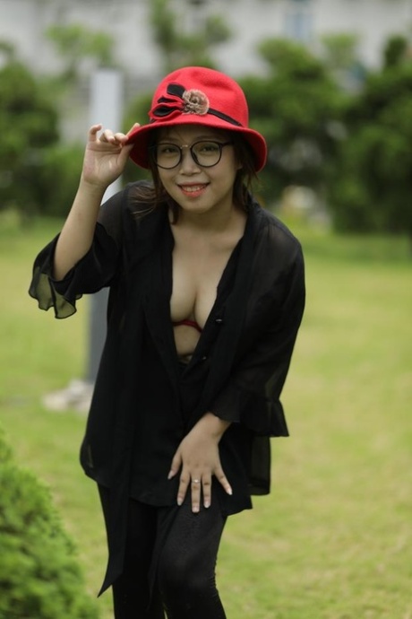 asian glasses pornographic picture
