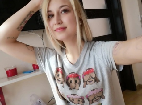 doma narejeno najstnico gola slika