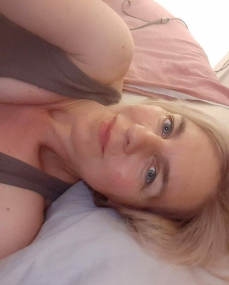 selfie de una milf desnudos perfectos galerías