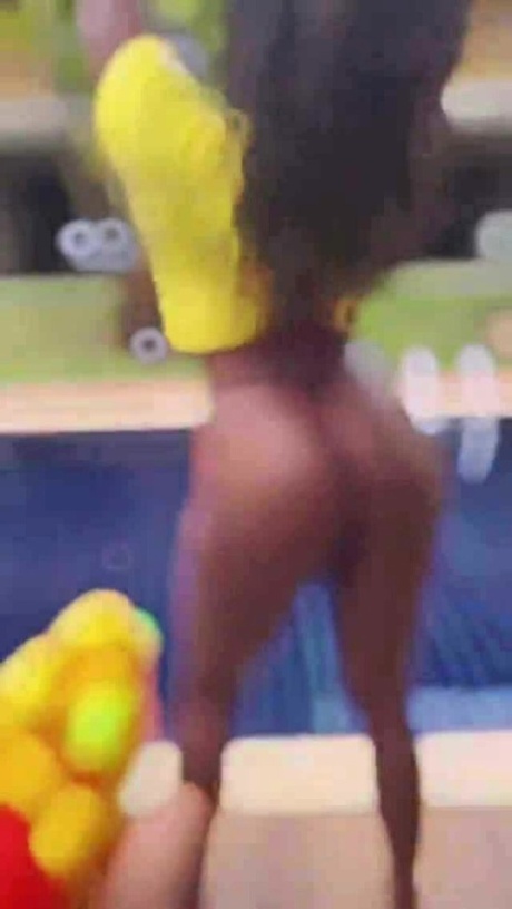 latinamerikansk städerska hd vuxen foton