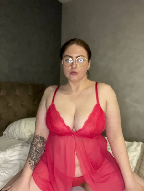 curvy glasses art naked archive