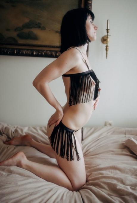 pelo negro corto arriba hermosa fotos