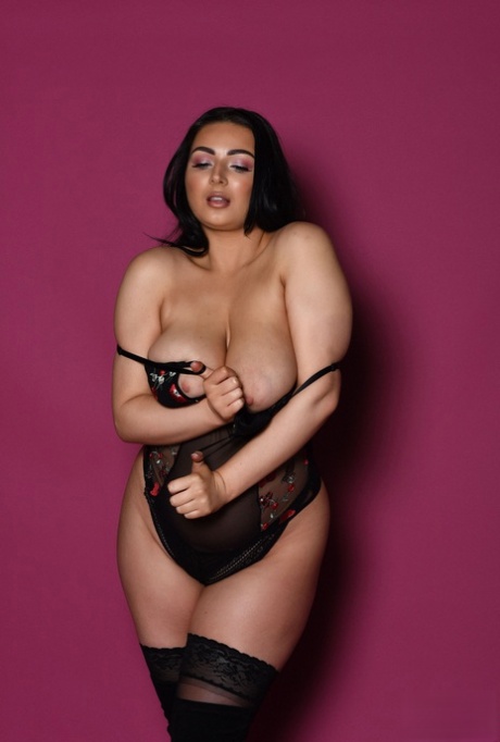 mamá de tetas naturales bastante perfecto galería
