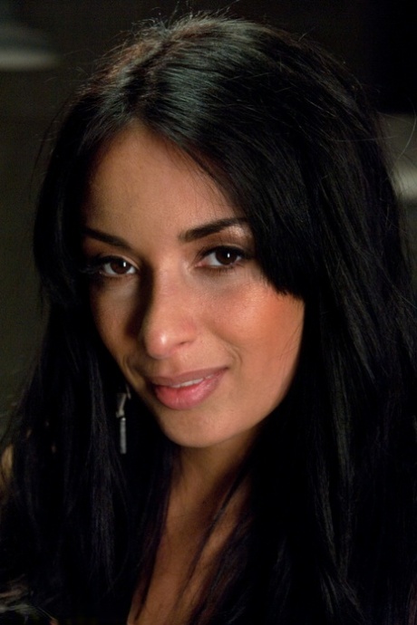 Anissa Kate art actress images