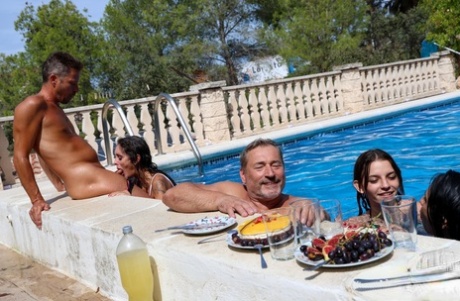 swimming pool porno photos