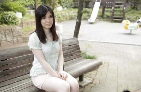 asian wife hot pictures