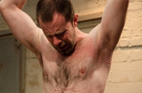 hairy gay free nude photos