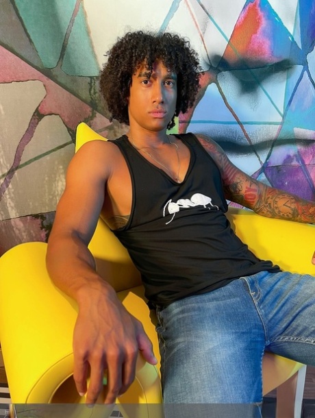 gay negro arriba hermosa galería
