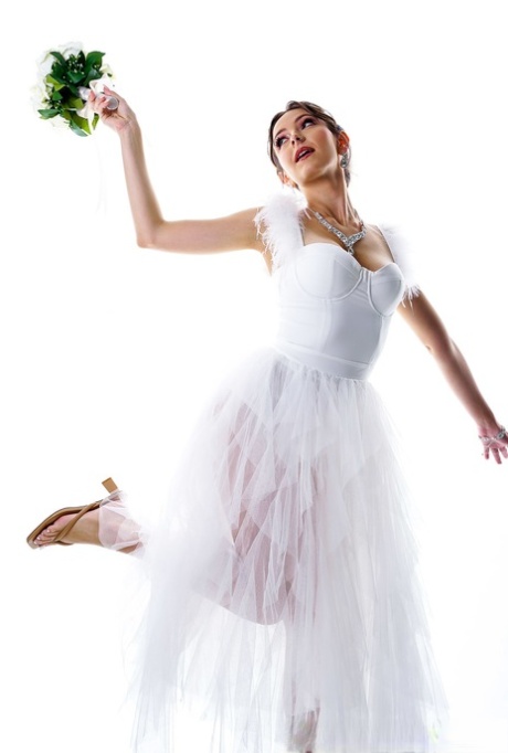novia arriba caliente archivo