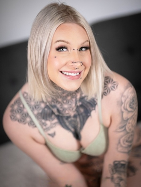 adolescent exotique belle érotique image