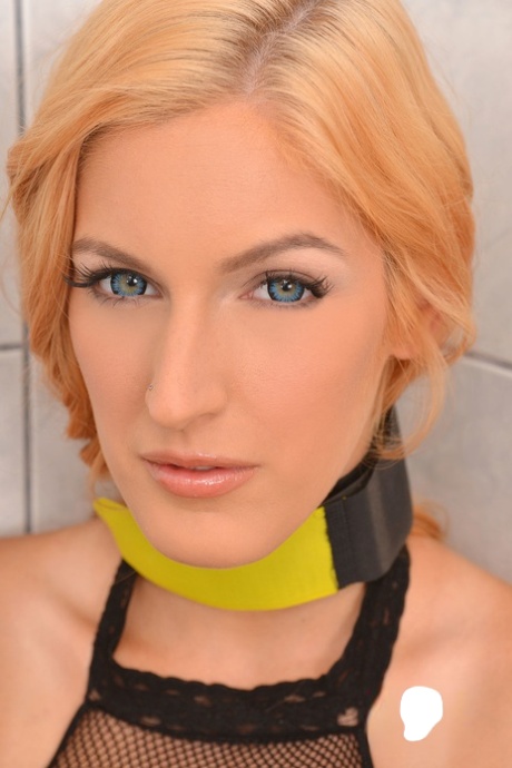 Mira Sunset perfect model gallery