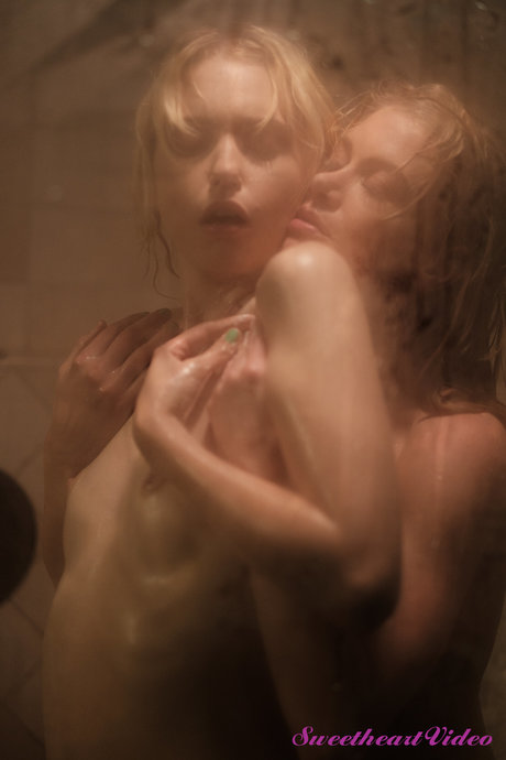mormor långt ner i halsen nudes hd gallerier