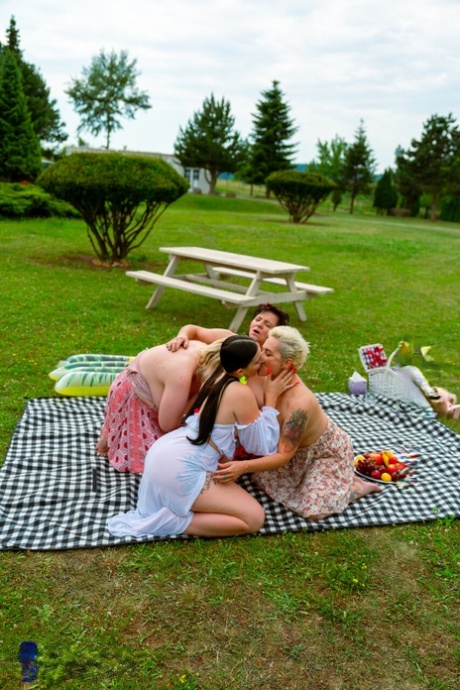 granny group sex hot nude images