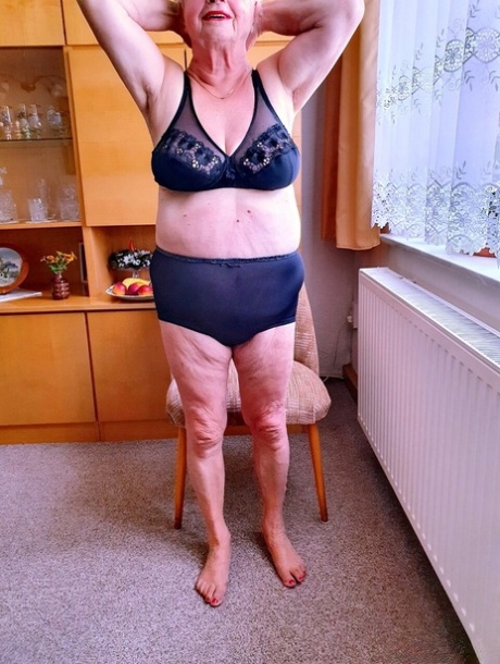 bedstemor lingeri perfekt voksen galleri