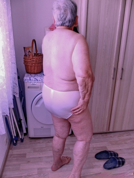 bedstemor trusser ret perfekt Foto