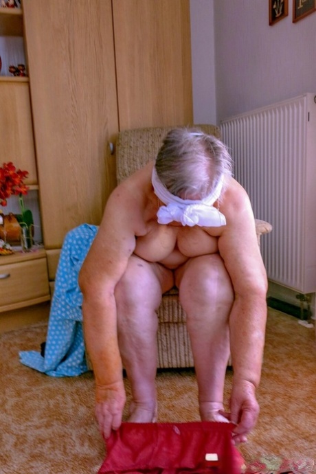 mormor stora bröst bästa heta bild