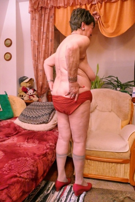 abuela con gran botín sexy xxx archivo