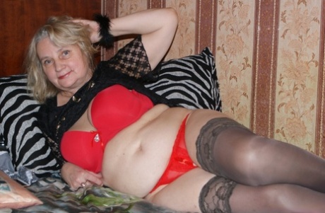 knubbig mormor bästa naken bilder