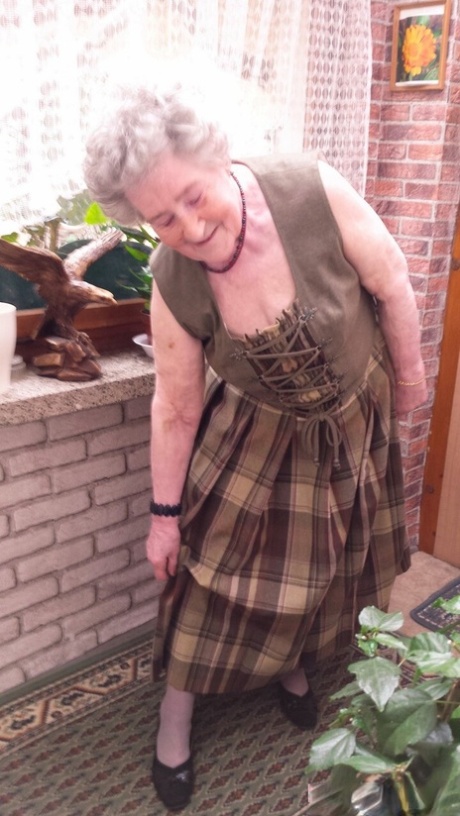 mormor trevlig pornografisk foton