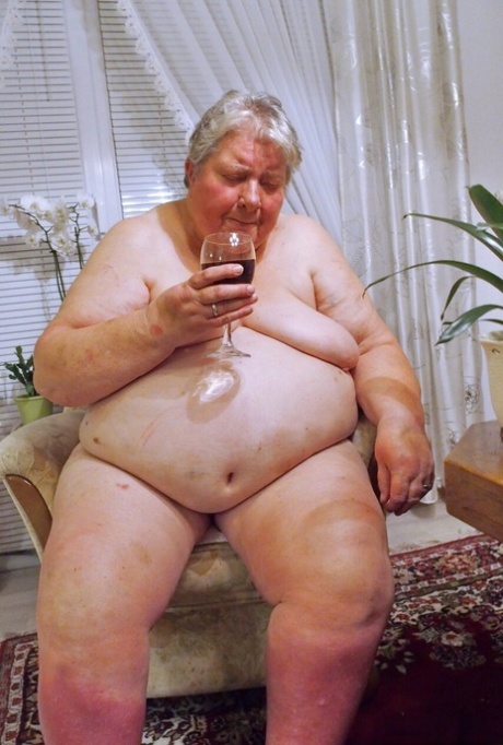 abuela gorda hermosa perfecta imágenes