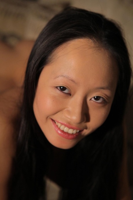 亚洲面孔 美麗的xxx 影像
