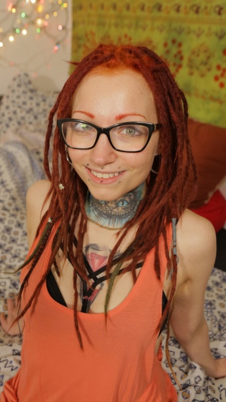 naočale za crvenokosu osobu porno slike
