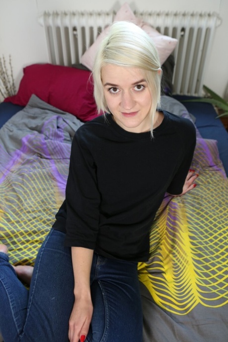 blonde solo sexy naakt galerij