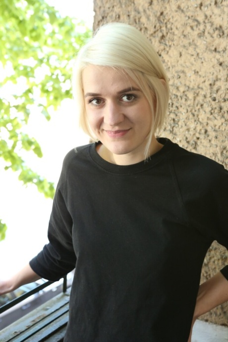mršava plavuša anal vruća gola galerije
