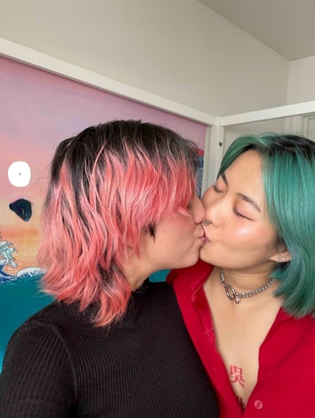 rambut merah muda porno galeri