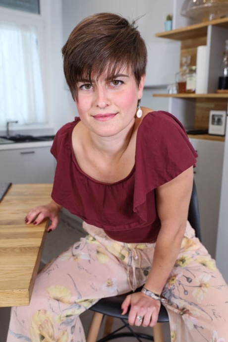 german teen hot nude pictures