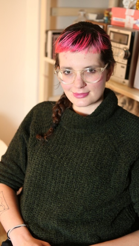 curvy glasses hd img