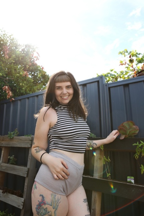 chubby shorts pretty galleries