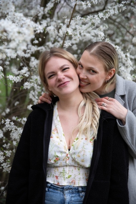 rondborstige lesbienne exclusieve hoge kwaliteit verzameling
