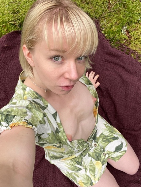 blonde britannique parfait xxx img