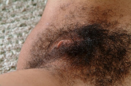 hairy ebony hot porn photo