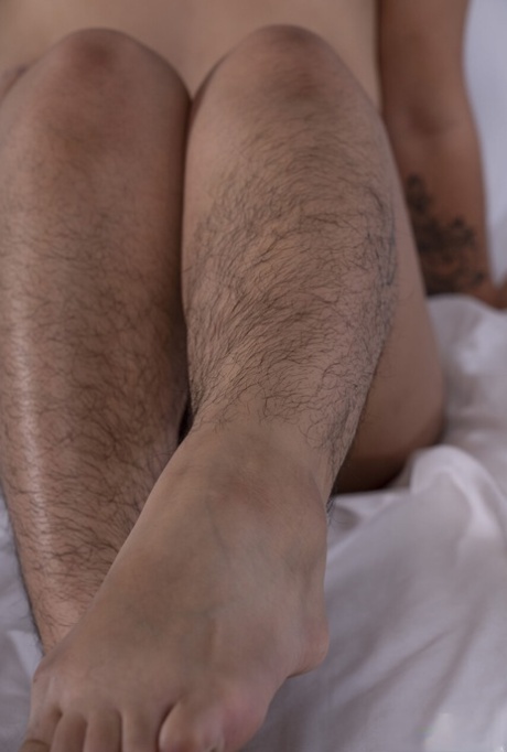 毛深いアジア人 美しいxxx 写真